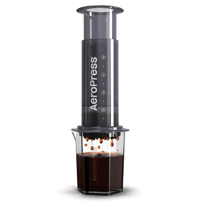 AeroPress XL Coffee Maker from Cirelli Coffee, a larger AeroPress brewer with double the capacity, rapid immersion brewing, 100 filters, scoop, stirrer and half-litre carafe for smooth coffee at home, work or travel.